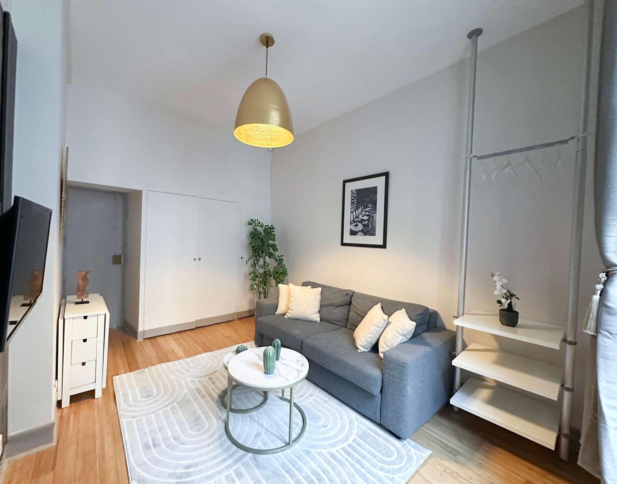 Renovated Champs-Elysees Retreat Apartment Paris Exterior foto